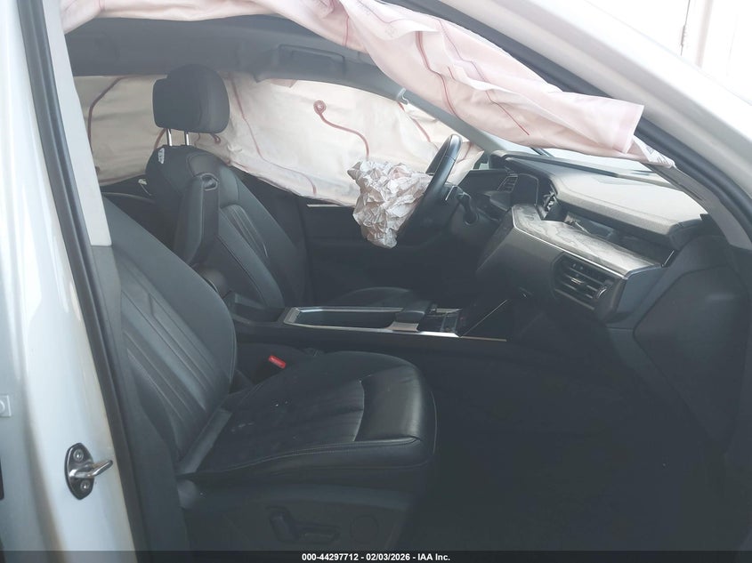 2021 Audi E-Tron Premium Quattro