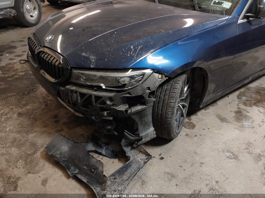 2020 BMW 330I auction photo 6