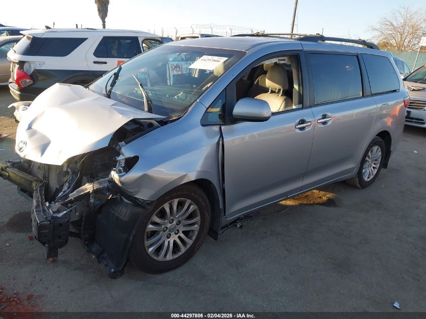 2015 Toyota Sienna Xle 8 Passenger
