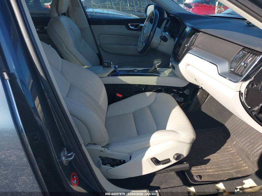 2018 Volvo Xc60 T5 Momentum