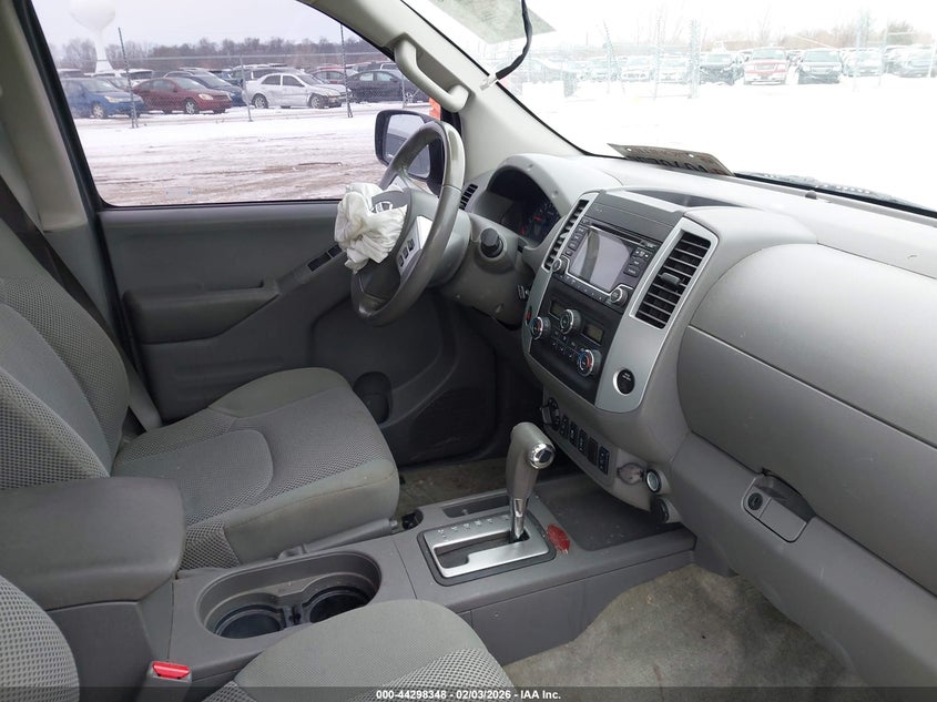 2016 Nissan Frontier Sv