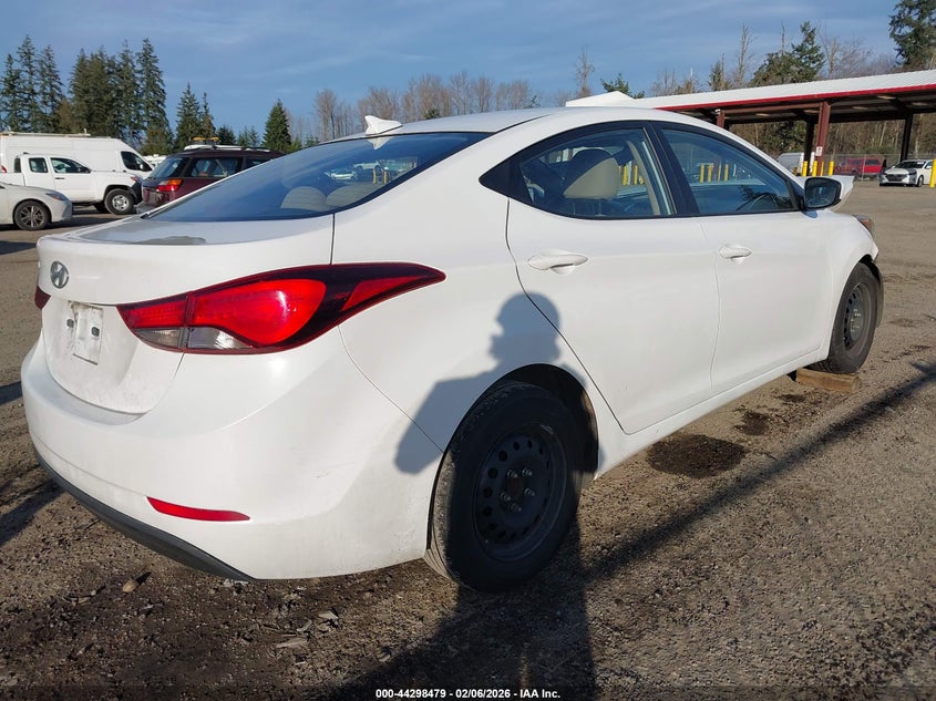 2016 Hyundai Elantra Se