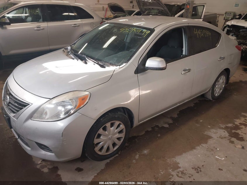 2014 Nissan Versa 1.6 Sv