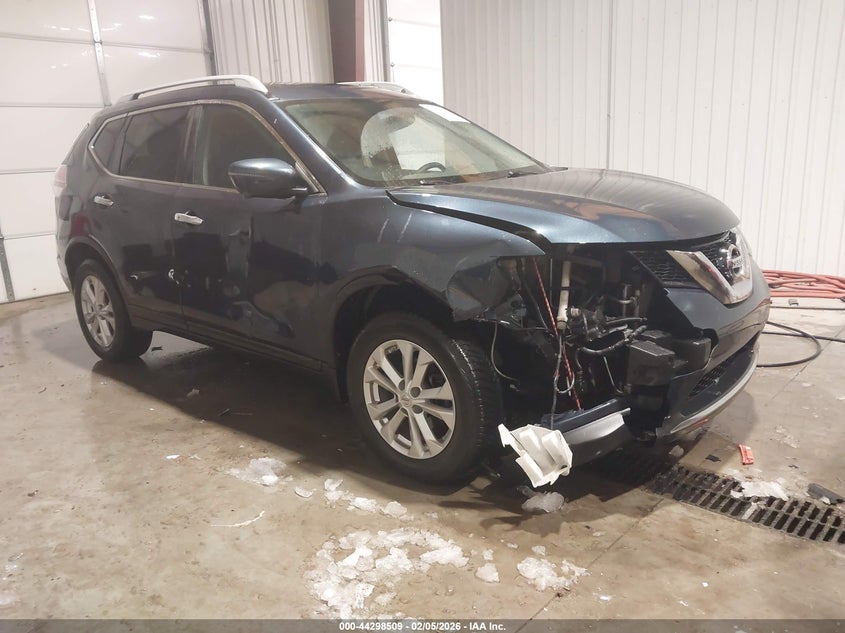 2016 Nissan Rogue Sv