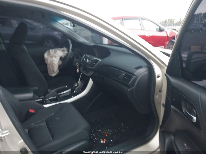 2014 HONDA ACCORD auction photo 5