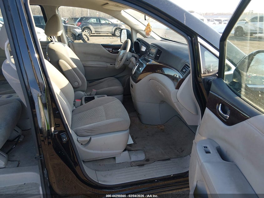 2013 Nissan Quest S