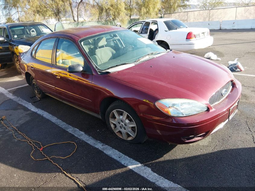 2004 Ford Taurus Se