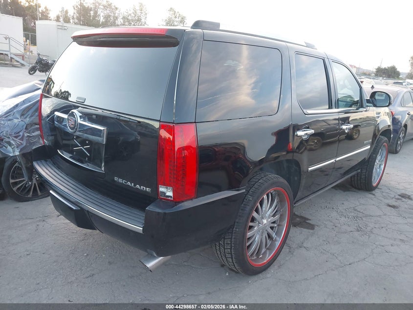 2010 Cadillac Escalade Premium