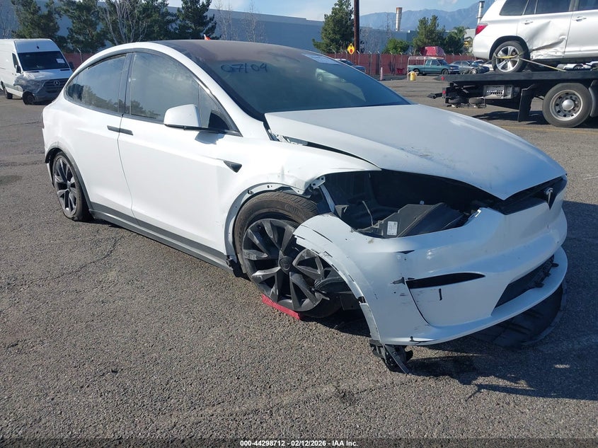 2024 Tesla Model X Long Range