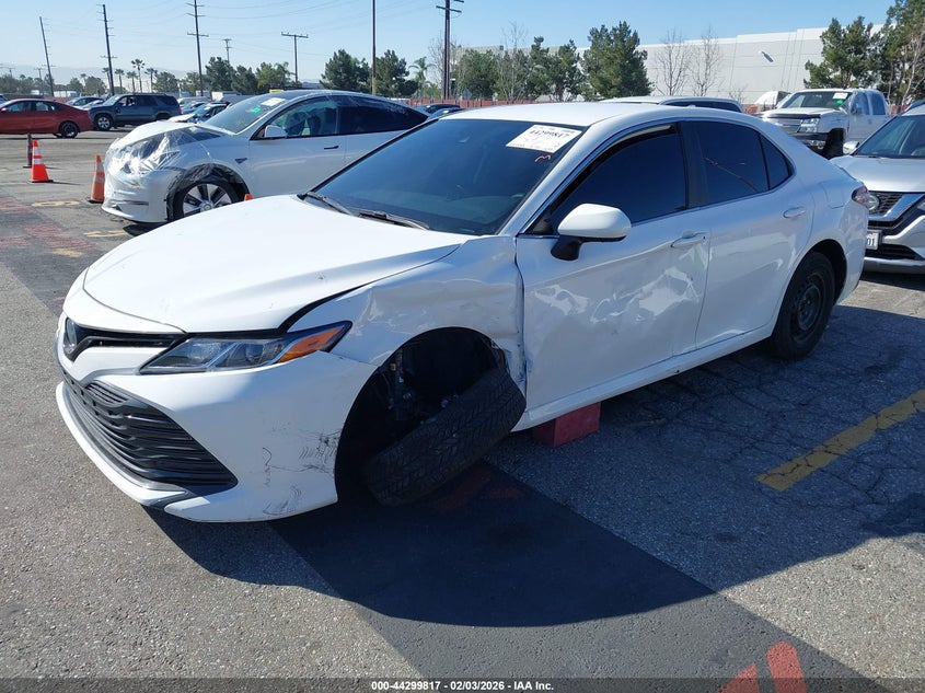 2020 Toyota Camry Le Hybrid