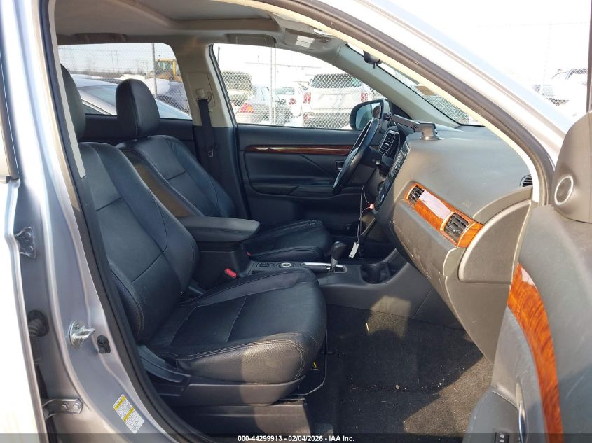 2014 Mitsubishi Outlander Se