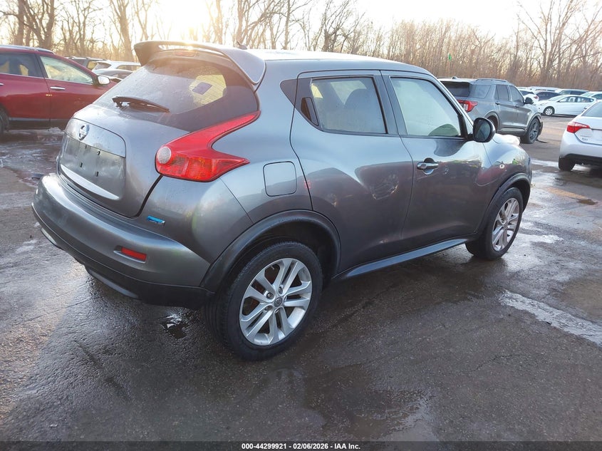 Vin: jn8af5mr5dt219389, lot: 44796301, nissan juke s 20134
