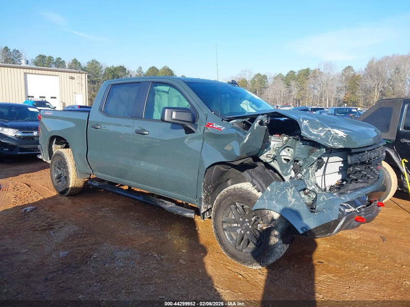 2026 Chevrolet Silverado 1500 4Wd Short Bed Custom Trail Boss
