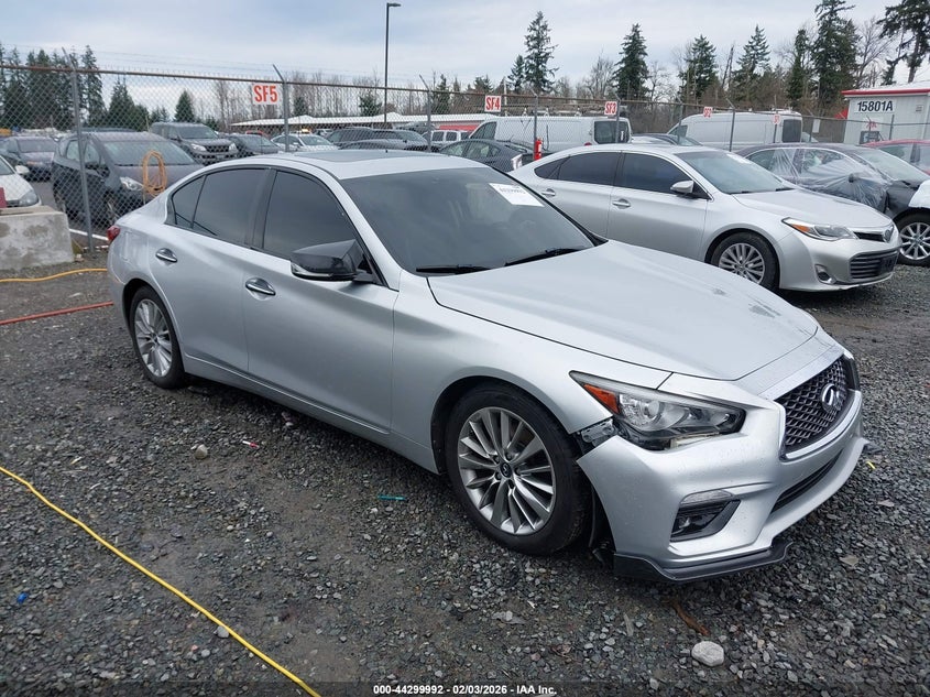 2018 Infiniti Q50 3.0T Luxe/3.0T Sport