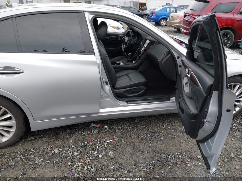 2018 Infiniti Q50 3.0T Luxe/3.0T Sport