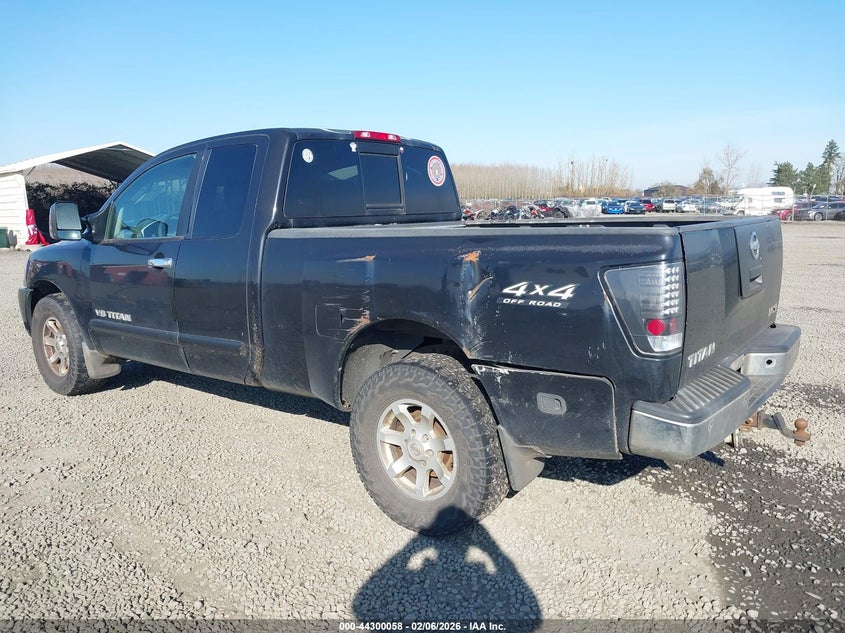 2005 Nissan Titan Se