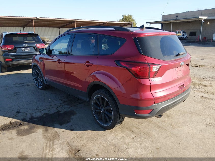 2019 Ford Escape Se