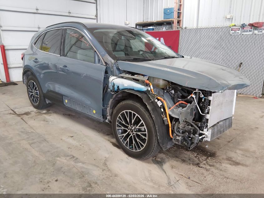 2023 Ford Escape Phev