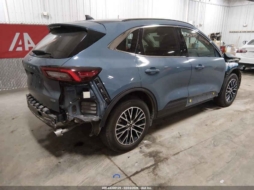 2023 Ford Escape Phev