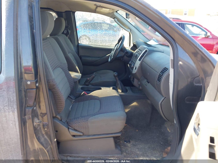 2010 Nissan Frontier Se