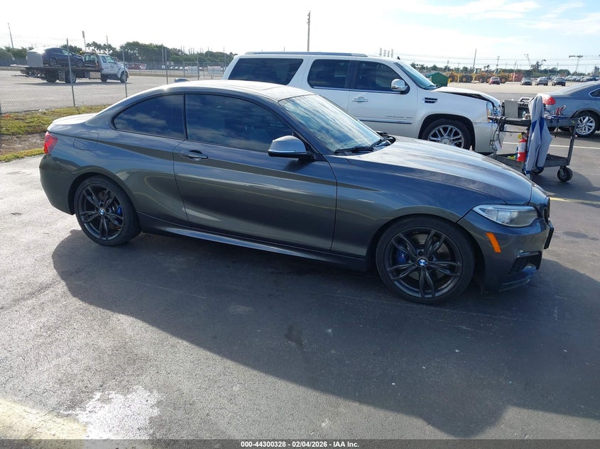 2016 BMW M235I