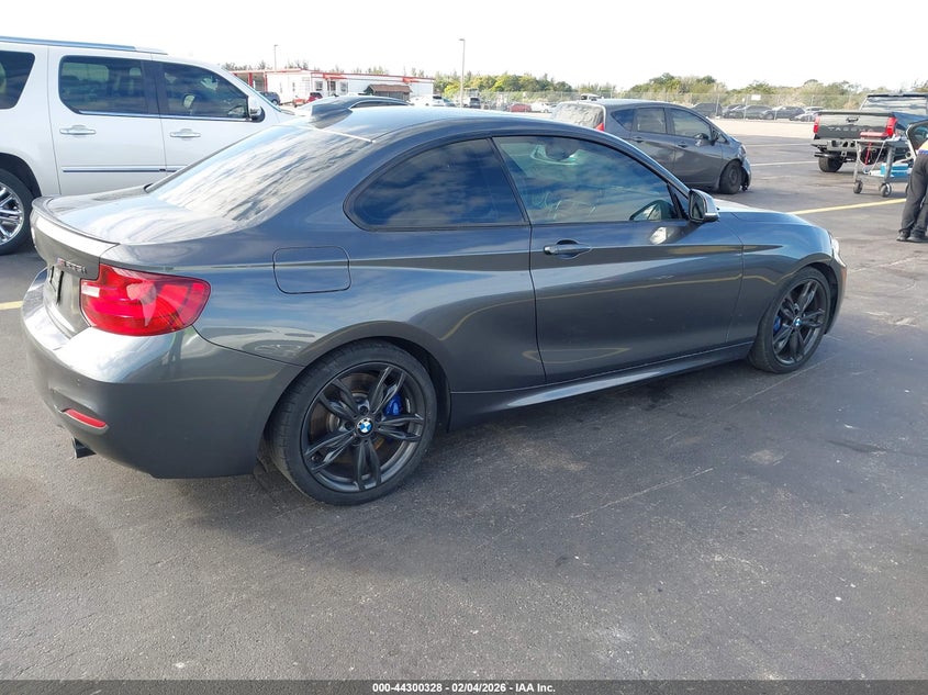 2016 BMW M235I