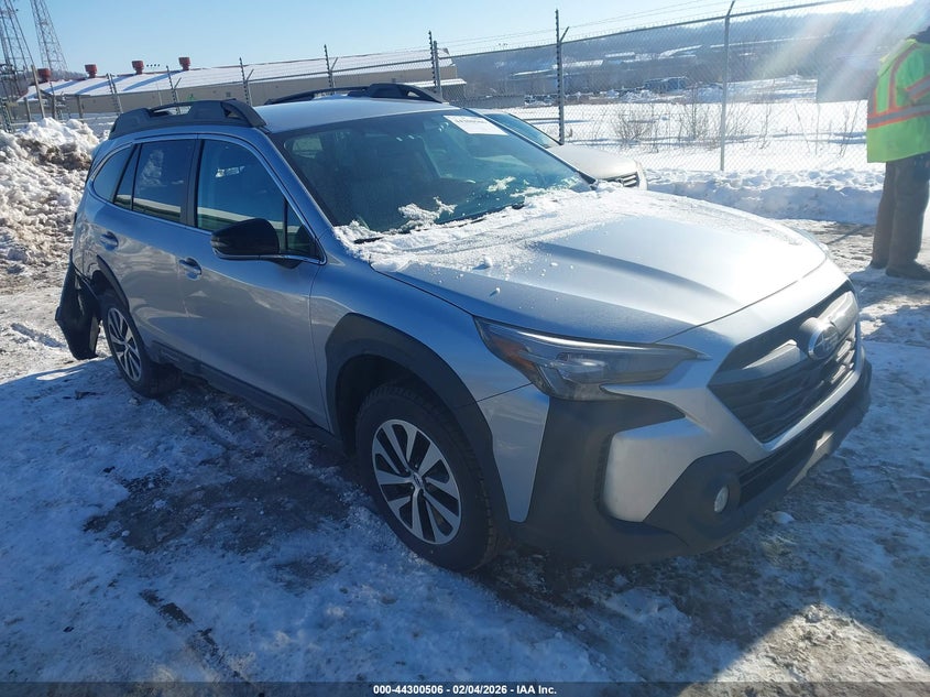 2025 Subaru Outback Premium