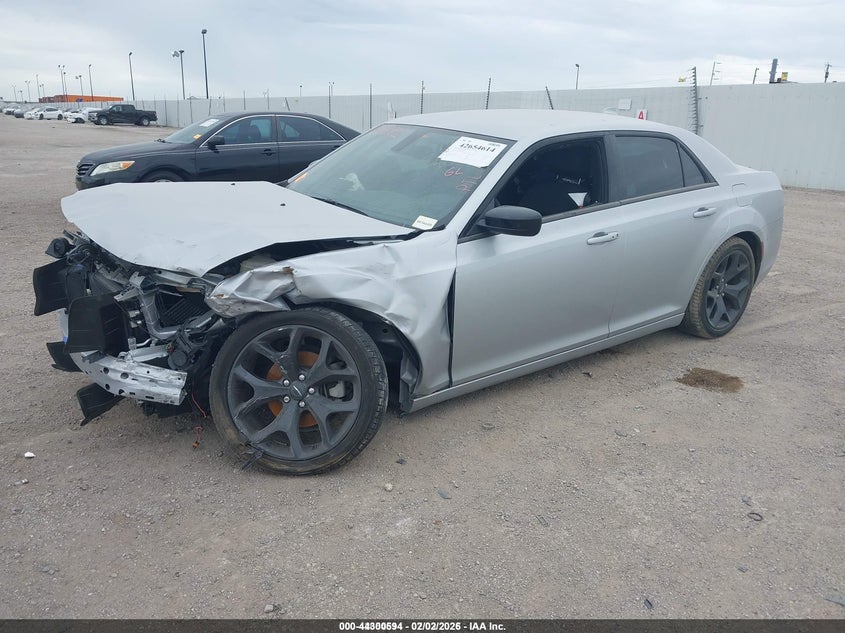 2023 CHRYSLER 300 SEDAN 3.6L V-6 DOHC, VVT, 292HP