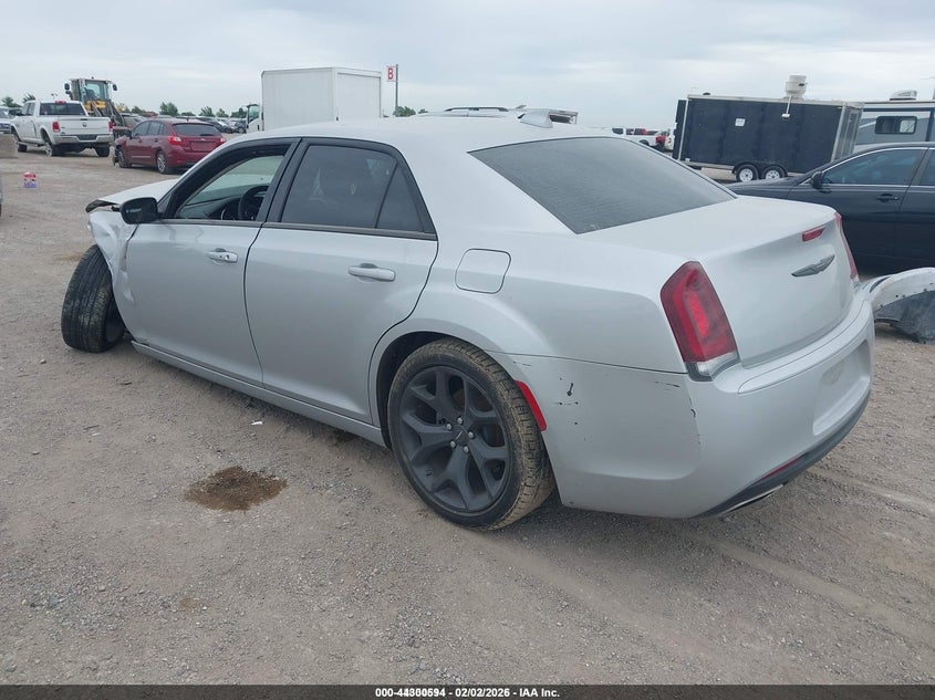 2023 CHRYSLER 300 SEDAN 3.6L V-6 DOHC, VVT, 292HP