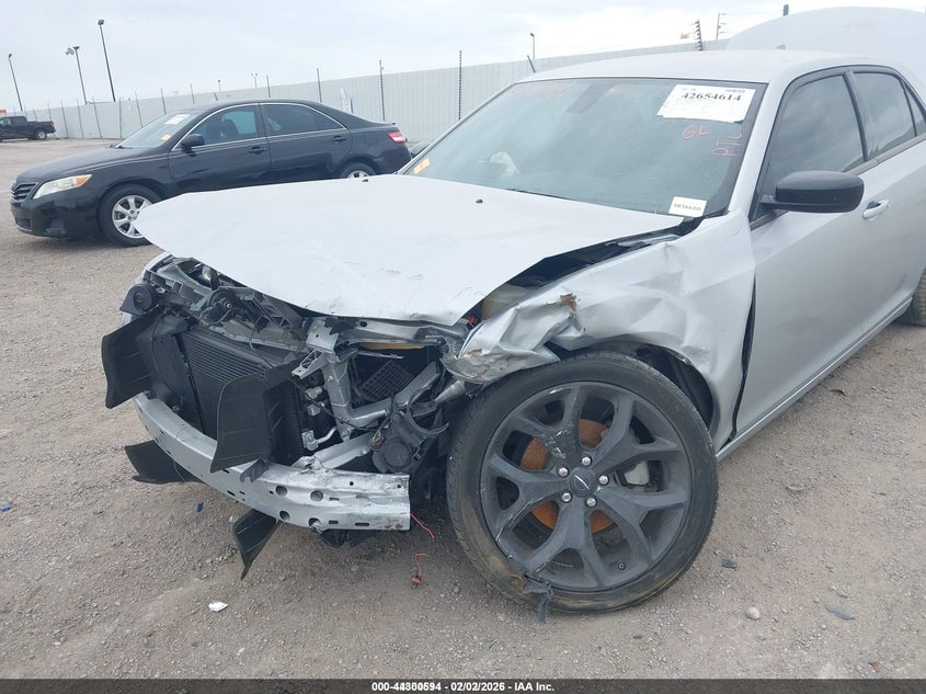 2023 CHRYSLER 300 SEDAN 3.6L V-6 DOHC, VVT, 292HP