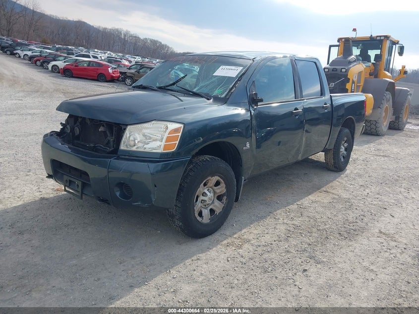 2004 Nissan Titan Xe