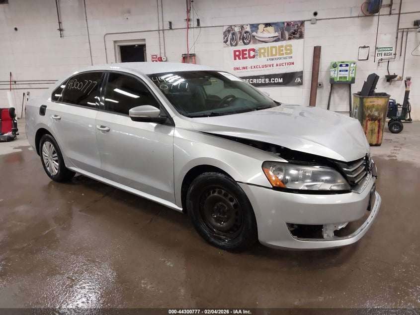 2015 Volkswagen Passat 1.8T S