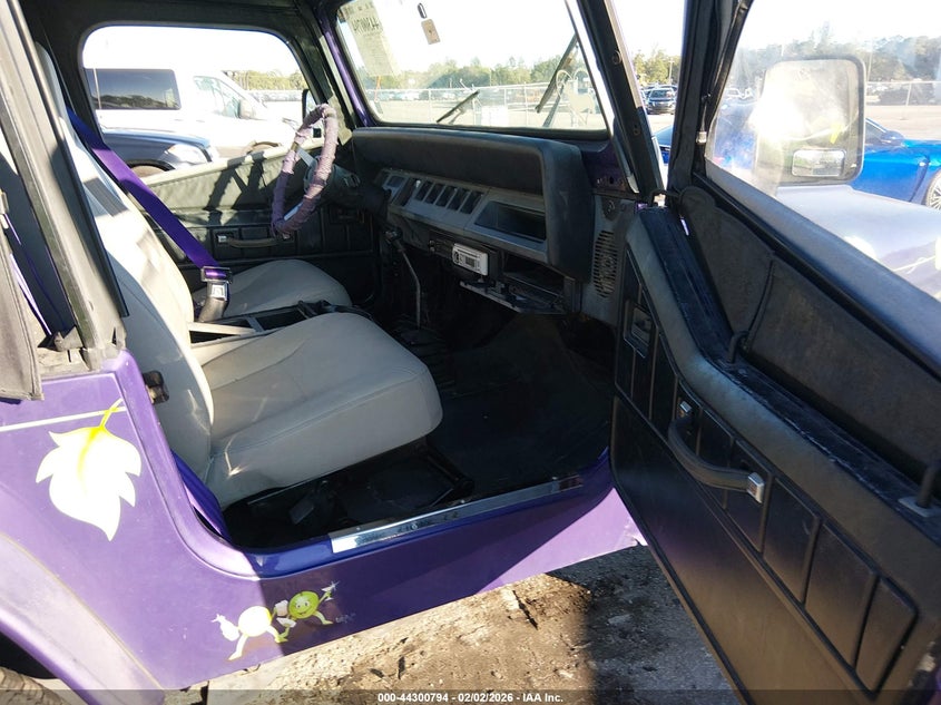 1993 Jeep Wrangler / Yj