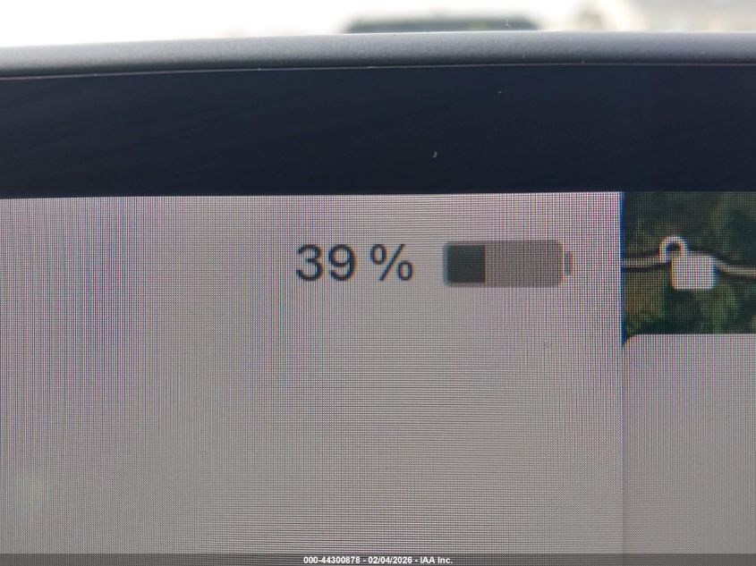 2022 Tesla Model Y Long Range Dual Motor All-Wheel Drive VIN: 7SAYGDEE2NF367505 Lot: 44300878