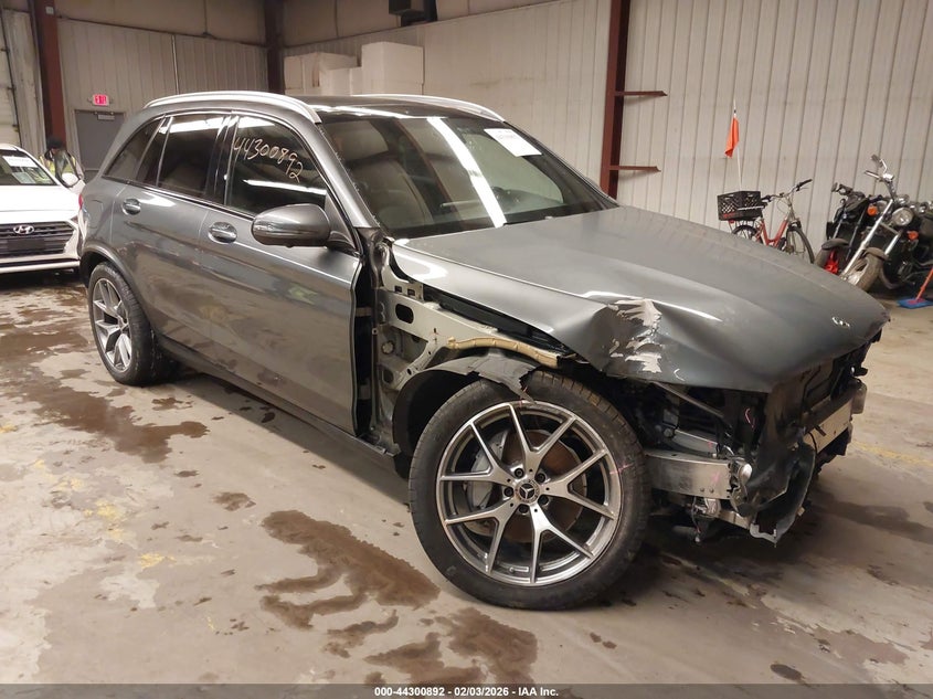 2021 MERCEDES-BENZ GLC 300  (VIN: W1N0G8EB7MV290176)