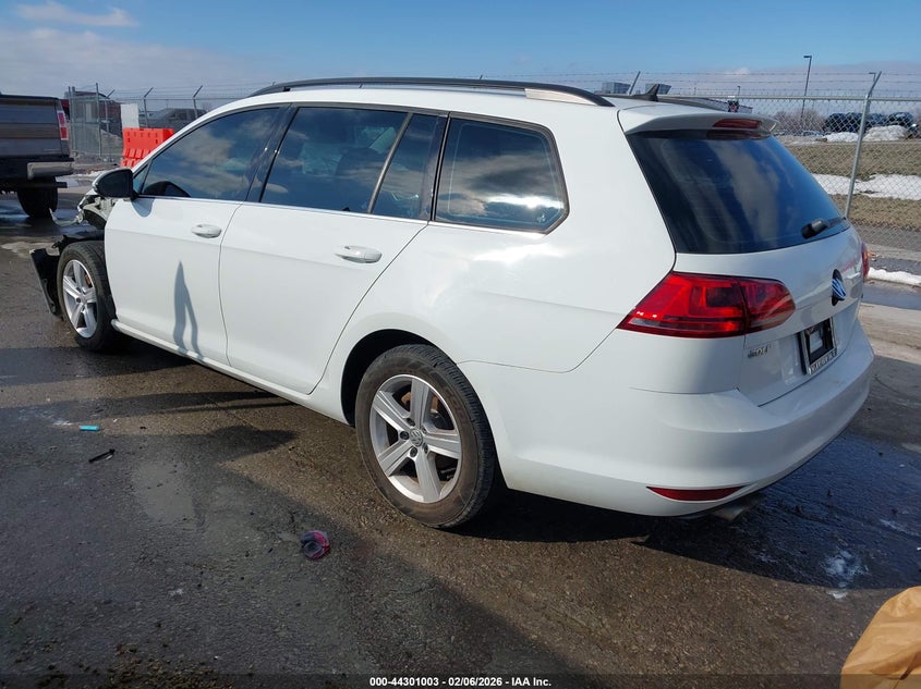 2015 Volkswagen Golf Sportwagen Tdi S 4-Door