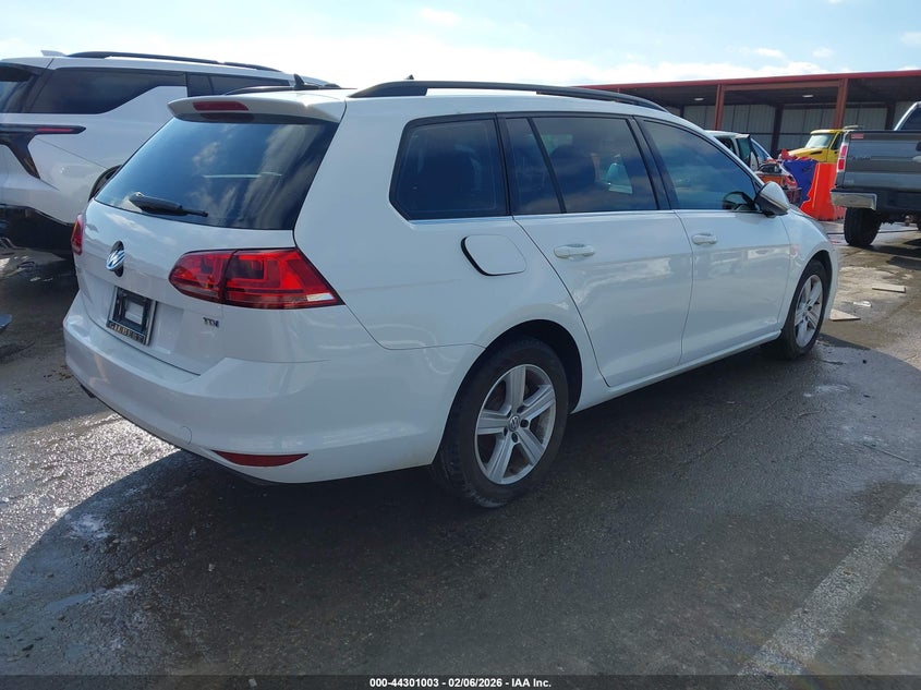2015 Volkswagen Golf Sportwagen Tdi S 4-Door