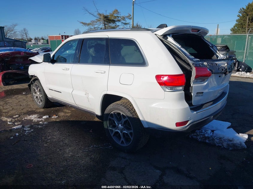 2018 Jeep Grand Cherokee Sterling Edition 4X4