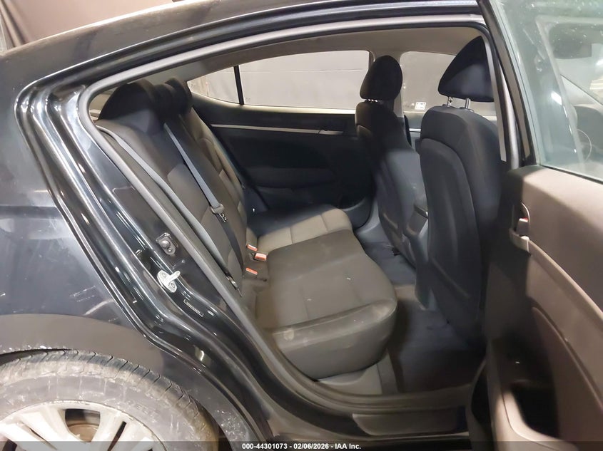 VIN 5NPD84LF3LH585794 2020 HYUNDAI ELANTRA SEL