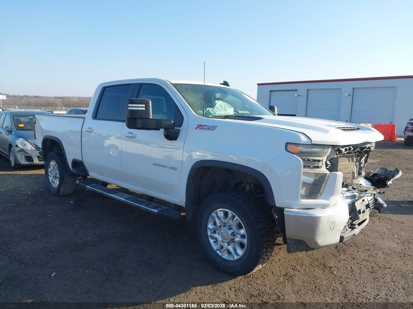 2022 CHEVROLET SILVERADO 2500HD 4WD  STANDARD BED LT
