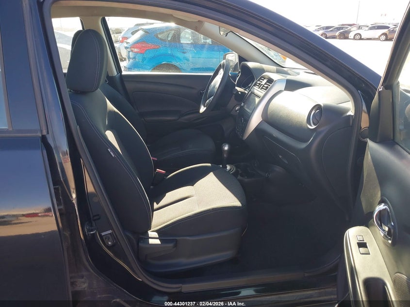 2019 Nissan Versa 1.6 Sv