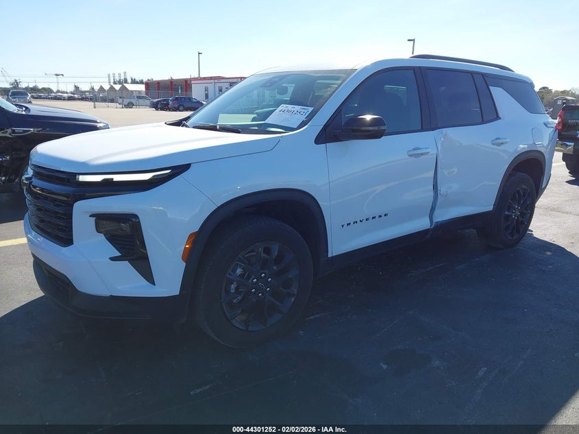 2025 Chevrolet Traverse Lt