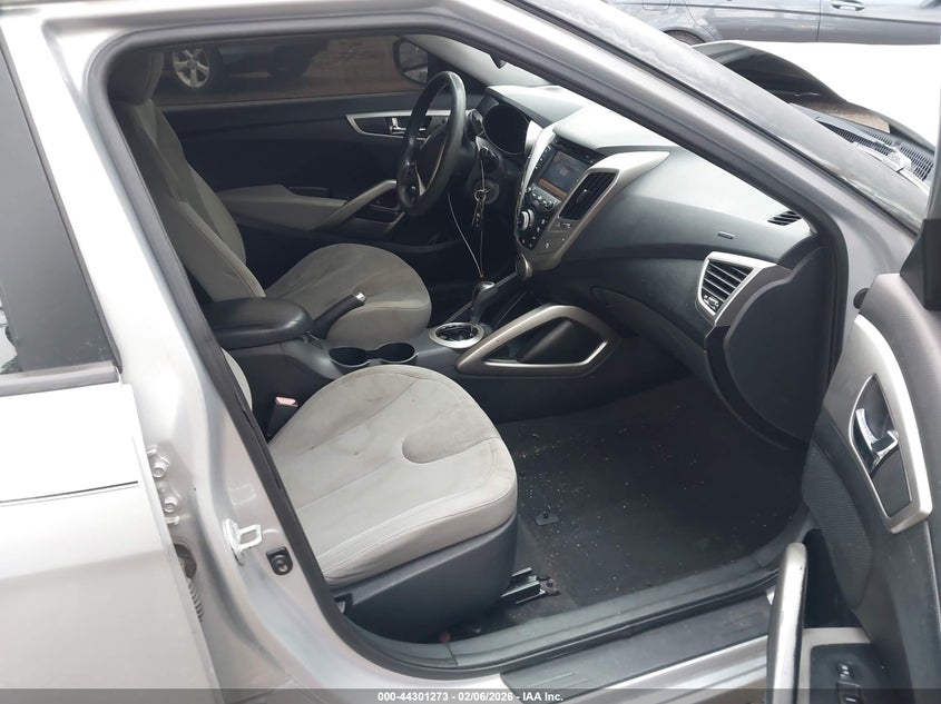 2012 Hyundai Veloster Base W/Gray