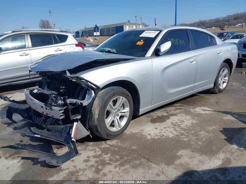 Vin: 2c3cdxbg4nh197265, lot: 44797721, dodge charger sxt rwd 20222