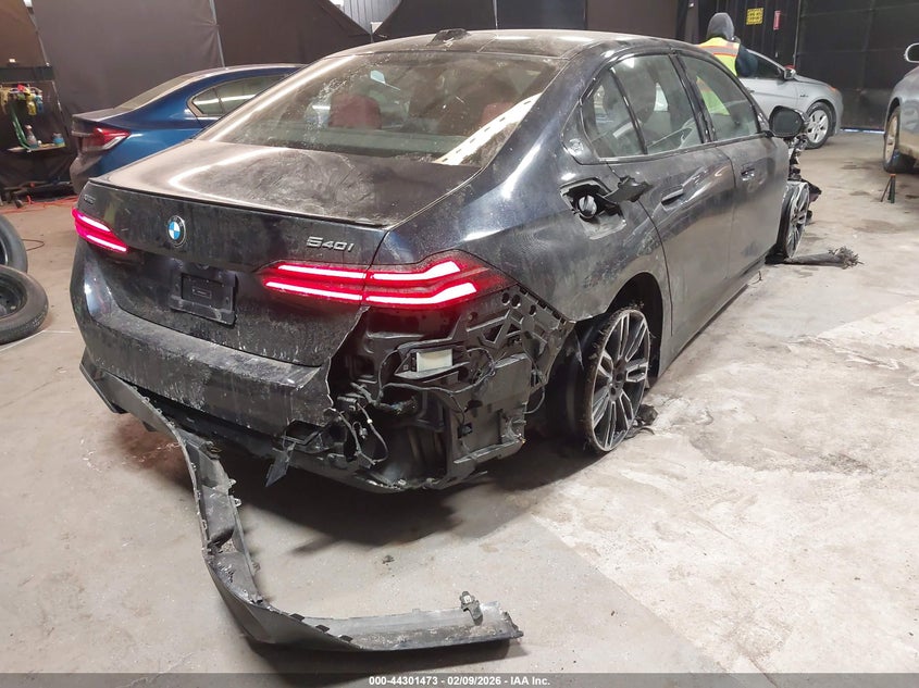 2025 BMW 540I xDrive