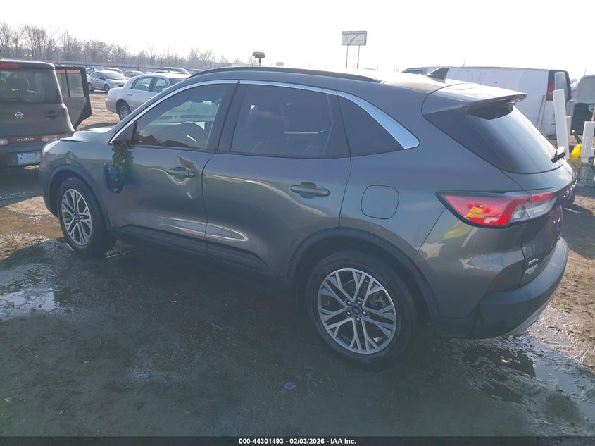 2022 Ford Escape Sel