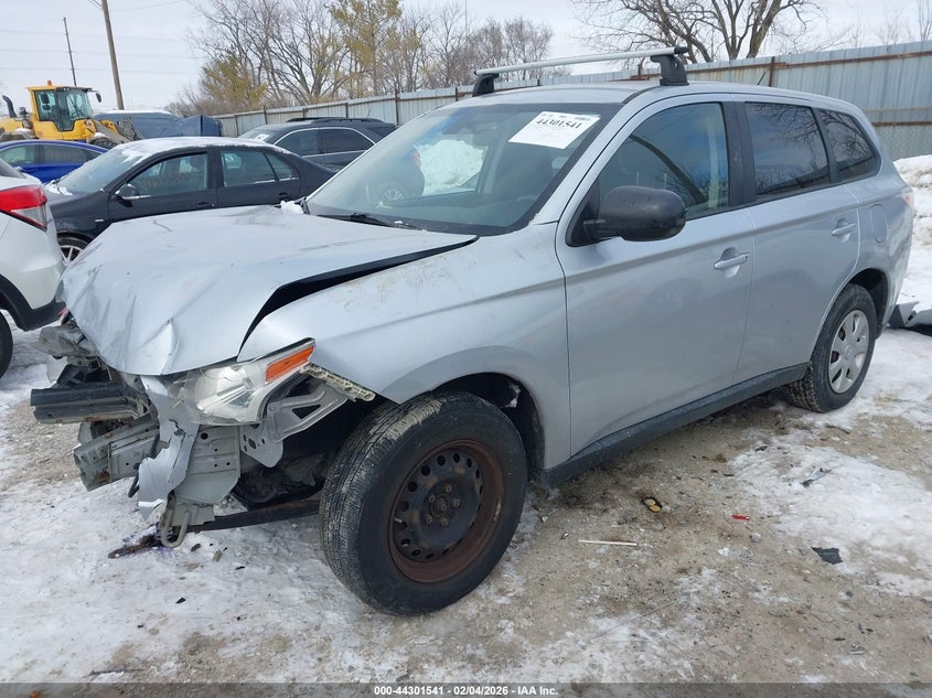 2014 Mitsubishi Outlander Es