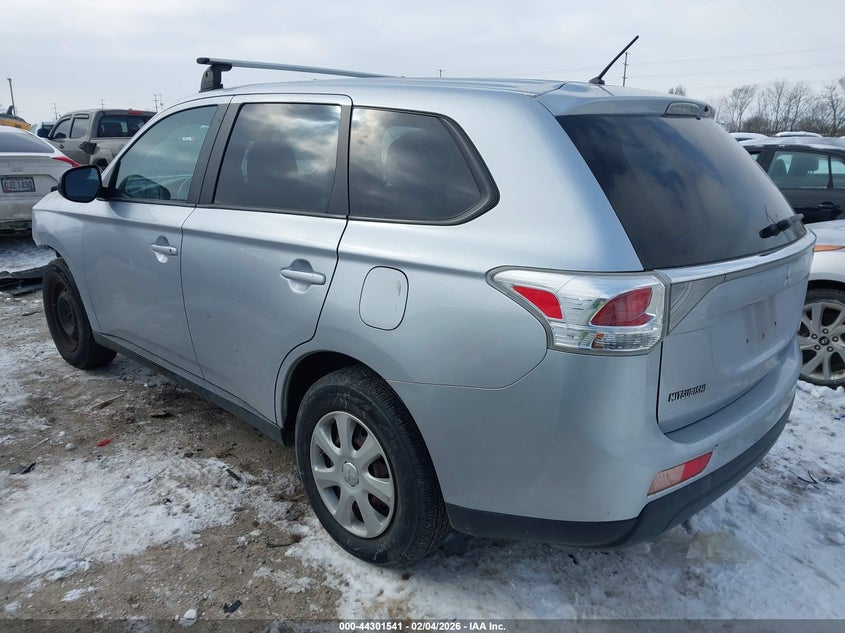 2014 Mitsubishi Outlander Es
