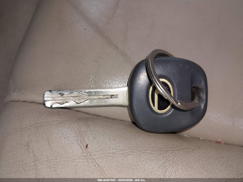 2000 Lexus Rx 300 VIN: JT6HF10U5Y0142213 Lot: 44301557