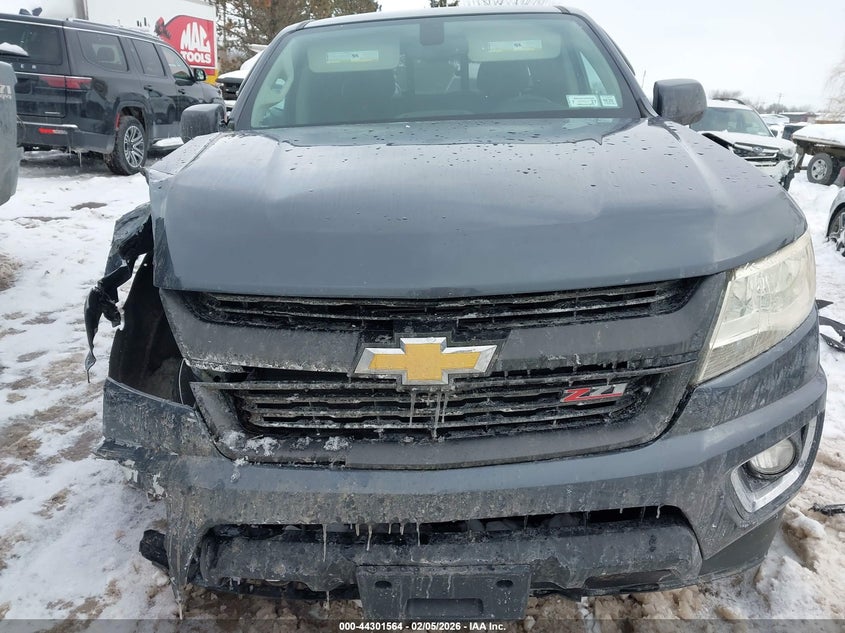 VIN 1GCGTDEN3H1240537 2017 CHEVROLET COLORADO Z71